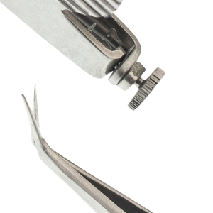 Ciseaux ophtalmiques microchirurgicaux Barraquer Dewecker Iris, 2-1/4 pouces, lames angulées de 7 mm, pointe acérée, acier inoxydable - Product Image 6