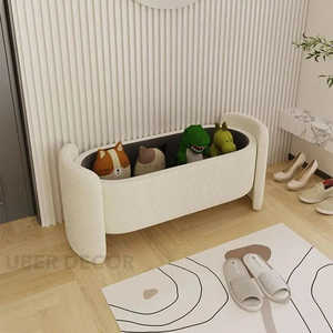 Banc de rangement ovale minimaliste moderne Isla avec côtés incurvés sculpturaux et organisateur caché pour couloir, chambre et salon - Product Image 2