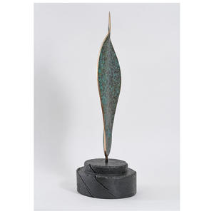 Escultura Moderna Premium de Aluminio en Forma de Lazo – Elegante Adorno Decorativo para el Hogar, la Oficina y el Vestíbulo del Hotel - Product Image 3