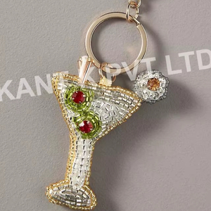 Porte-clés en verre à cocktail durable avec perles, breloque artisanale pour boisson, accessoires de fête esthétiques, cadeau mignon pour femmes - Product Image 2