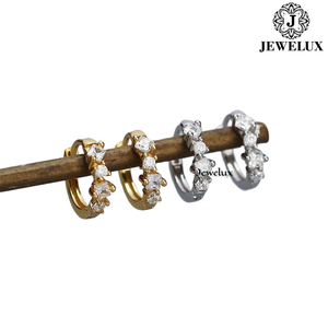 Luxury Natural VVS Diamond <b>Stud</b> Earrings 925 Sterling <b>Silver</b> Stylish Bridal And Party Wear Jewelry From Indian Supplier - Product Image 1