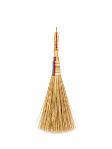 Mini Escoba con Mango de Bambú, Cabezal de Fibra, Cerdas con Diseño de Bandera, Mediana, Ecológica, Estilo Clásico, para Barrer Pisos, Uso Doméstico, 45 Pulgadas o Más - Product Image 1