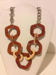 Bijoux artisanaux de luxe à motifs, fabriqués ici - nouveaux modèles en résine, réalisés à la main par des artisans indiens - vente en gros - Product Image 2