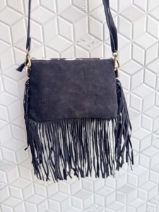 Bolso de mano de gamuza nuevo hecho a mano con flecos, bolso bandolera de cuero con piedras turquesa, estilo gitano bohemio, con pelo de animal, multiusos - Product Image 4