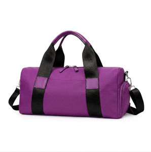 Bolsa Deportiva de Gimnasio Moderna con Logotipo Personalizado, Ligera, de Gran Capacidad, de Nailon con Cierre de Cremallera, para Deportes, Viajes y Ocio - Product Image 4