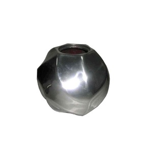 Vase en aluminium artistique de qualité supérieure pour la mise en scène florale décorative et la décoration intérieure - Product Image 3