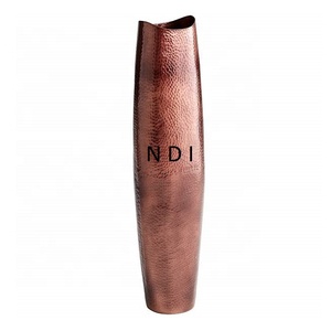 แจกันดอกไม้อะลูมิเนียมงานแกะสลักด้วยมือดีไซน์สไตล์โมเดิร์นปรับขนาดได้ - Product Image 4