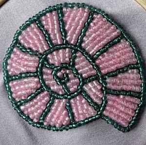 เข็มกลัดปักลายประดับลูกปัดทำมือ สีสันทันสมัย ราคาถูก - Product Image 6