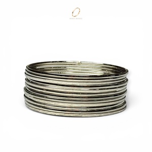 Ensemble de bracelets ronds empilables tendance en acier inoxydable plaqué argent pour femmes, bijoux de mariage indiens en gros - Product Image 3
