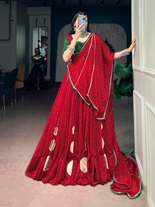 VISHNU K DESIGNS LAHENGA CHOLI GEORGETTE ESTAMPADO con encaje GPTTA PATTI y encaje GAMTHI MIROOR, traje largo hasta el suelo para fiesta - Product Image 6