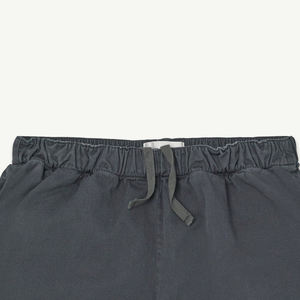 Design tendance pour vêtements d'extérieur 2026 – Modèle élégant avec taille élastique et poche latérale pour un ajustement confortable et décontracté pour garçons - Product Image 2