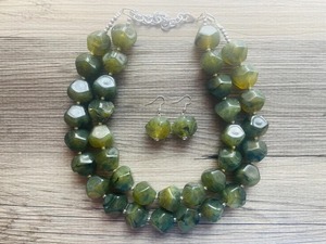 Collar de Resina Hecho a Mano con Aspecto de Piedra Natural, Joyería de Moda para los que Marcan Tendencia - Product Image 4
