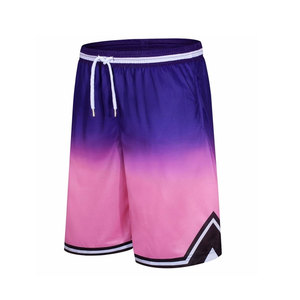 Shorts de basket-ball pour hommes, nouvelle conception, haute qualité, sublimation, maille respirante, personnalisables avec nom et numéro d'équipe. - Product Image 1