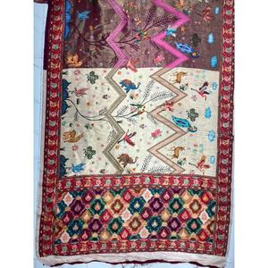 Sari de viscosa pura estampado de alta calidad, suave y cómodo para uso casual y de oficina, disponible en grandes cantidades. - Product Image 4