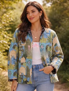 Veste artisanale indienne en coton matelassé, brodée et tricotée, respirante, écologique, avec un magnifique imprimé floral Jaipuri, élégante - Product Image 3