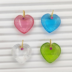 Colgante de Cuarzo Granate Tallado en Forma de Corazón de 20mm, Amuletos Hechos a Mano en Forma de Corazón, Colgante Bañado en Oro para Fabricación de Joyas - Product Image 3