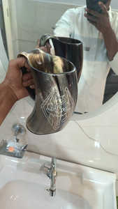 Vasos para beber hechos de cuerno de búfalo natural disponibles en una gran variedad de tamaños y estilos adecuados para bares y pubs, etc. - Product Image 2