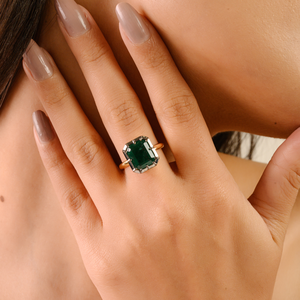 Anillo Solitario de Oro Sólido de 18K con Esmeralda Zambiana de 10x9 mm, Engaste de Bisel, Baño de Rodio Negro, Lujoso y Atractivo - Product Image 4