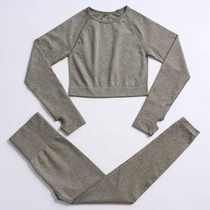 Women's Gray 2 Piece Yoga Set Crew Neck Crop <b>Top</b> Full Length Leggings Solid Pattern <b>Sweat</b> Wicking Seamless High Waist - Product Image 1