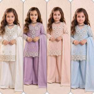 Tenue ethnique pour filles, haut en soie brodé avec un ensemble assorti Sharara et Dupatta, tenues de mariage pour enfants (LX 246) DC - Product Image 5