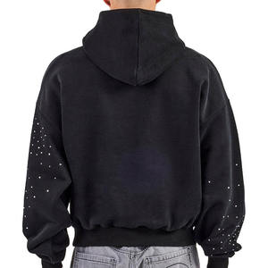 Sudaderas con capucha para hombre en grandes cantidades para uso urbano, ligeras, de algodón y poliéster, disponibles en todas las tallas. - Product Image 3