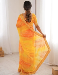 Sari de georgette de Bollywood estampado y adornado KV Ombre - Product Image 2
