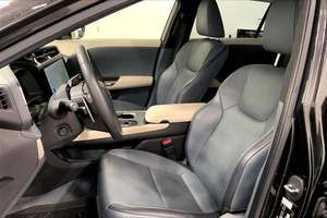 Lexus RZ 450e Luxury AWD d'occasion 2023 - Product Image 5
