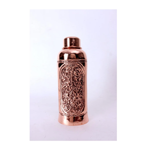 Botella de Agua de Cobre Puro Diseño Bisleri 850ML para Almacenamiento de Agua a Precio Mayorista, Fabricante de Botellas de Agua Personalizadas de la India - Product Image 1
