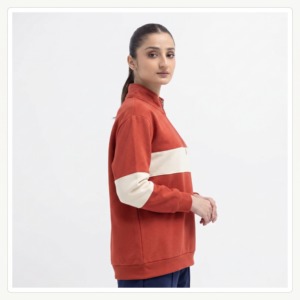 Sweat-shirt mi-zippé pour femme, color-block rouge, manches classiques, en coton tricoté et fibre de bambou, style décontracté pour l'automne, broderie chenille - Product Image 3