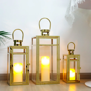 Lanterne à bougie en métal doré, unique et élégante, ornement décoratif moderne pour la maison, idéale pour les fêtes, les mariages, les célébrations, les hôtels, au meilleur prix. - Product Image 5