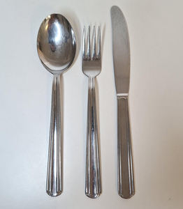 Wholesale Restaurant Cutlery Set Spoon <b>Fork</b> Knife Dessert Set of 3 Silver Mirrored Stainless Steel Simple Design Flatware Set - Product Image 1