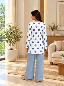 <b>V</b>-<b>Neck</b> Floral Print <b>Long</b> <b>Sleeve</b> <b>Top</b> White Blue Embroidered Cotton Casual Loose Fit Asymmetrical Hem Women's Daily Wear - Product Image 2