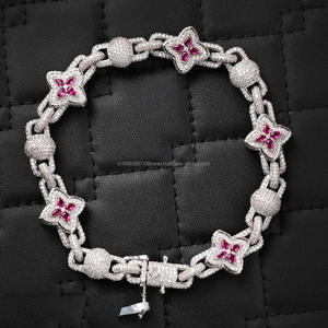 สร้อยข้อมือรูปกลีบดอกหินสีแดงที่สวยงาม925เงินดีไซน์ลิงก์ดอกไม้ของผู้หญิงมีเพชรปลูกในห้องทดลอง VVS จากร้าน iced - Product Image 1