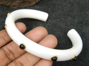 Accesorios creativos hechos a mano de resina para niñas, para fiestas, con piedras decorativas de forma irregular, a un precio asequible, por UO - Product Image 2