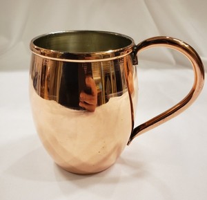 Mug Moscow Mule classique en cuivre avec poignée, idéal pour la maison et la cuisine – Tasse et mug à eau en cuivre en promotion - Product Image 1
