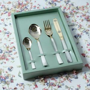Juegos de cubiertos franceses reutilizables, aptos para contacto con alimentos, de metal de alta calidad, juego de cubiertos plateados, cucharas, tenedores, cuchillos, 4 piezas, para decoración de fiestas. - Product Image 2
