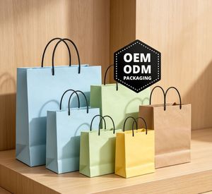 Sac en papier d'emballage de haute qualité pour boutique avec impression personnalisée, sac cadeau en papier premium pour bijoux, cosmétiques et vêtements - Product Image 1