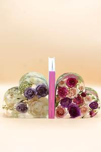 Modern Decorative Resin <b>Bookends</b> With Durable Construction For Organizing Books In Office And Home Libraries - Product Image 1
