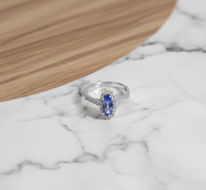 Anillo de Compromiso Clásico de Plata de Ley 925 con Tanzanita y Circonita Blanca para Mujer, para Cumpleaños, Bodas y Fiestas - Product Image 4