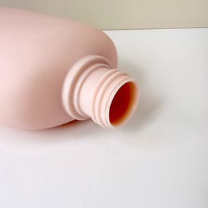 Vietnam Supplier 280ml Eco Friendly Cosmetic Bottle PE Velvet Shoulder Shape for Shampoo <b>Conditioner</b> Custom Design - Product Image 4