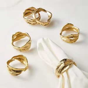 Luxury <b>Table</b> Styling Metal Napkin Ring for Banquet Decor Wedding and Party Arrangement - Product Image 1