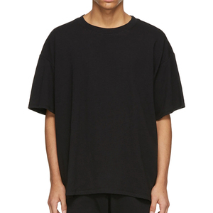 เสื้อยืดคอกลมแขนสั้นทรงปกติผ้าเจอร์ซีย์คอตตอน 100% สีพื้นเรียบง่ายสำหรับผู้ชาย - Product Image 3