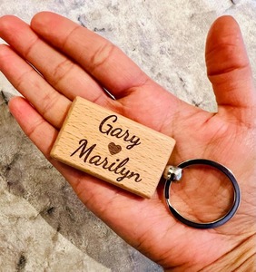 Porte-clés en bois style rustique, ambiance campagnarde, couleur unie, prix usine, vente en gros - Product Image 6