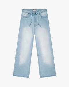 Jean droit bleu délavé pour homme, taille mi-haute, coupe classique, en denim de coton, décontracté, écologique, résistant à la décoloration, avec détails perlés, collection Printemps - Product Image 2