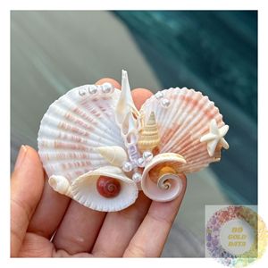 Pinza de Pelo Artesanal de Concha Marina, Regalo Natural Costero para Mujeres, Niñas, Amantes de la Playa, Viajeras, Amigas, Accesorio para el Cabello al por Mayor - Product Image 1