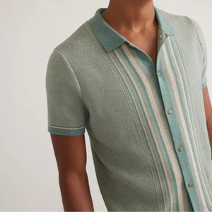 Polo de Manga Corta para Hombre, Azul Claro a Rayas, Tejido de Punto, Diseño Casual con Botones, Corte Regular, Algodón Piqué Transpirable - Product Image 2