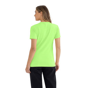 T-shirt léger à séchage rapide en jersey CVC Tultex 602CVC 100 % coton de qualité supérieure vert fluo pour homme de la marque Level Apparel - Product Image 5