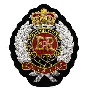 Parches y insignias bordados a mano con hilo metálico, personalizados de tela y lona, con broche de seguridad, insignias para blazer de club de Pakistán 2025 - Product Image 2