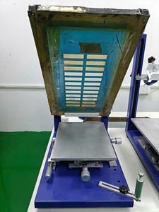 เครื่องพิมพ์สกรีนแบบแมนนวล HH-602รุ่นใหม่สำหรับงานพิมพ์งานฝีมือพลาสติกการตั้งค่าการผลิตในสตูดิโอขนาดเล็กหรือการประชุมเชิงปฏิบัติการ - Product Image 6