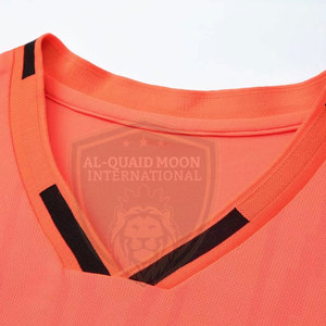 Venta en Línea de Ropa Deportiva, Uniforme de Fútbol, Servicio OEM, Uniforme de Fútbol Hecho de Poliéster - Product Image 3